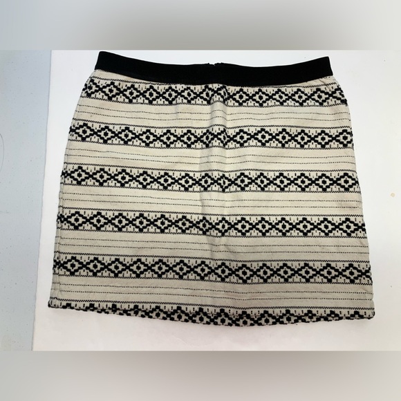 Women’s Mini Skirts (Set of 2), Size 8, AEO, Gap - Picture 5 of 5